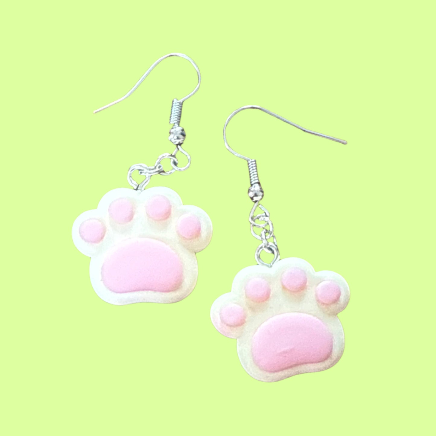 Earrings - 2tone polyresin paws cream/pink