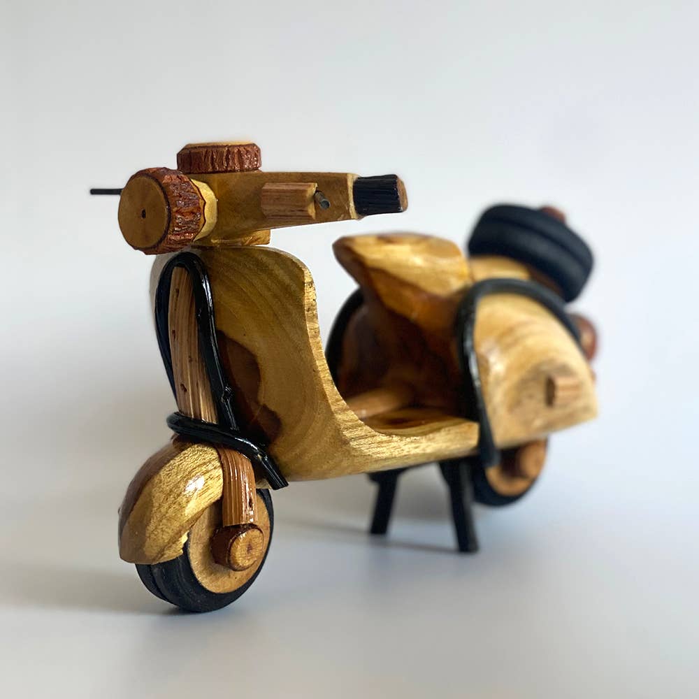 Decorative - Vintage Model Vespa, Bamboo