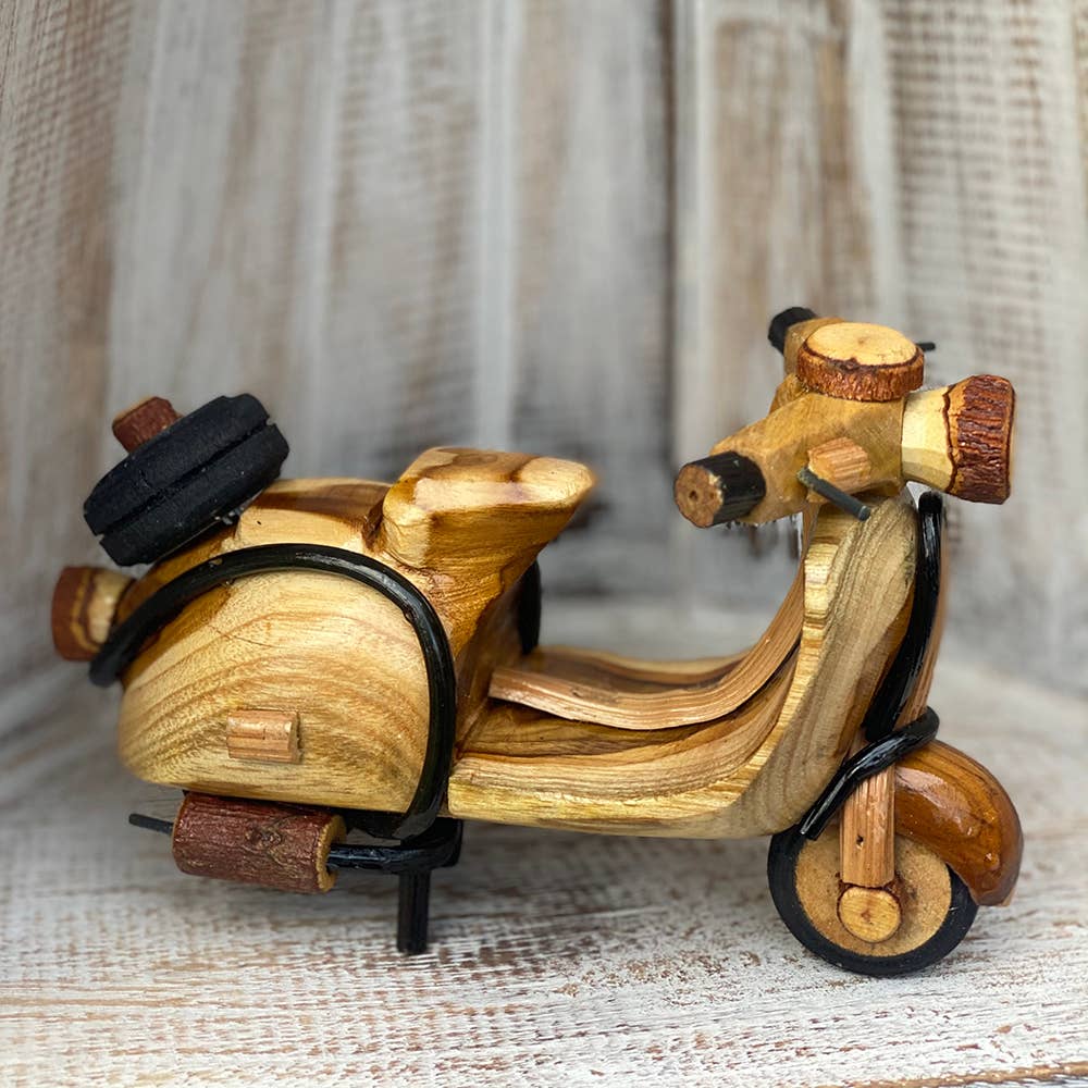Decorative - Vintage Model Vespa, Bamboo