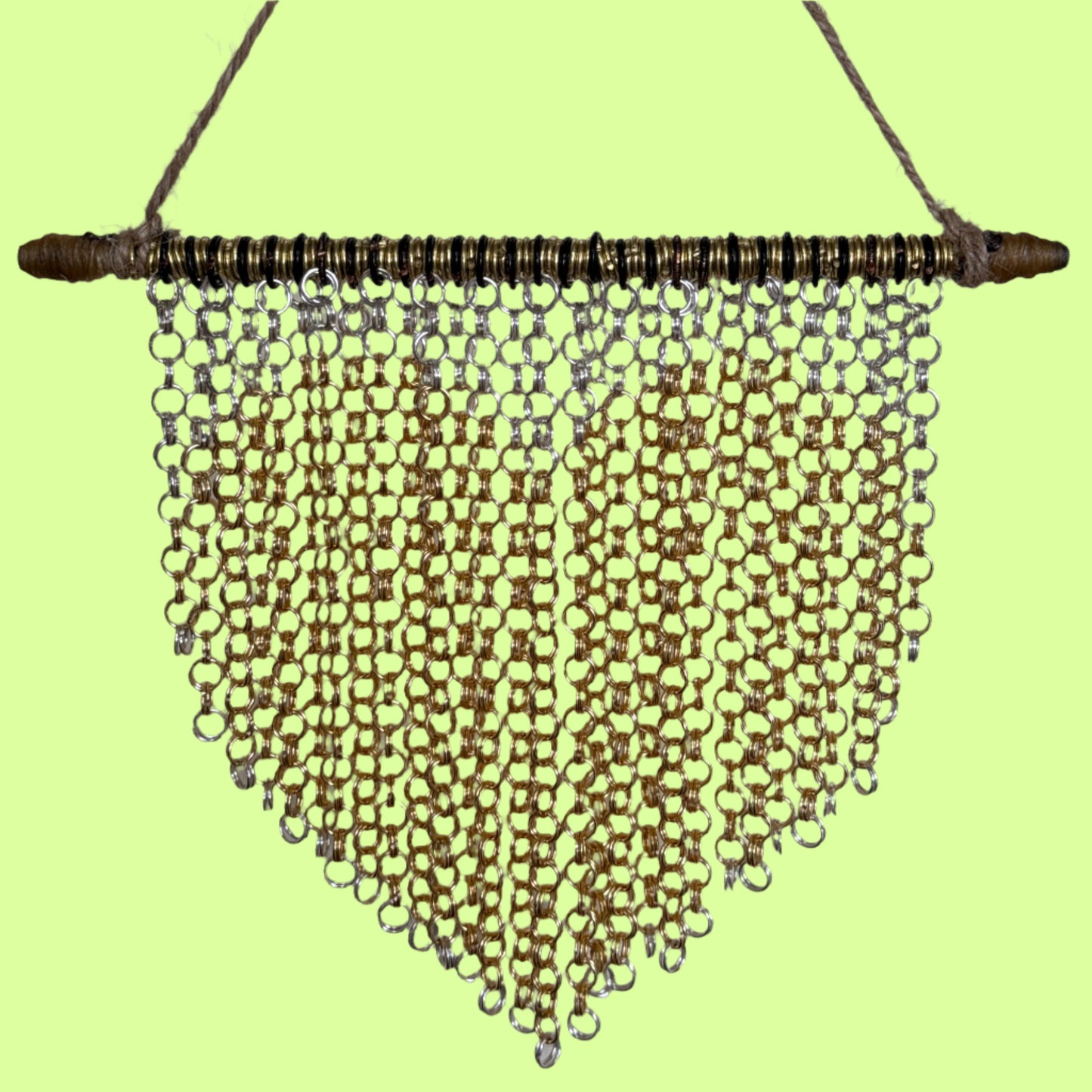 Art - Chainmaille Gold Heart / Silver