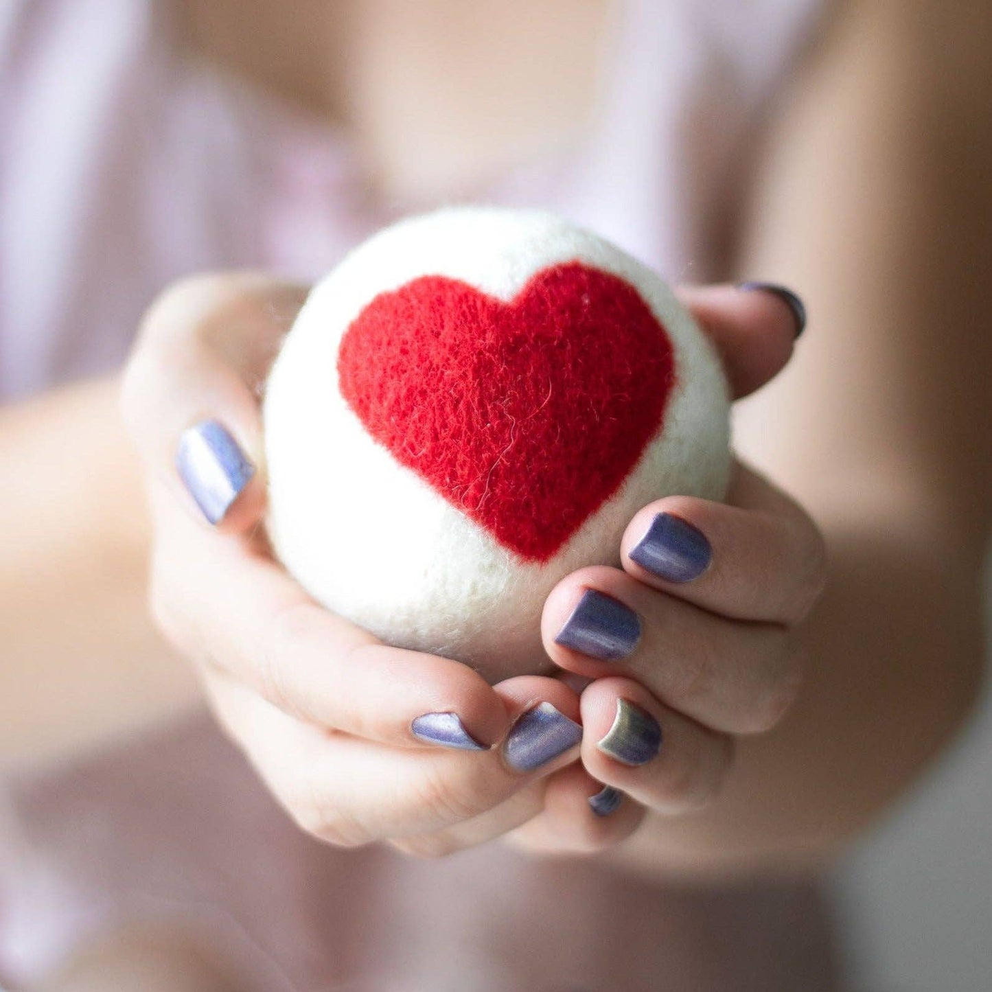 Dryer Ball - F 100% NZ wool red heart