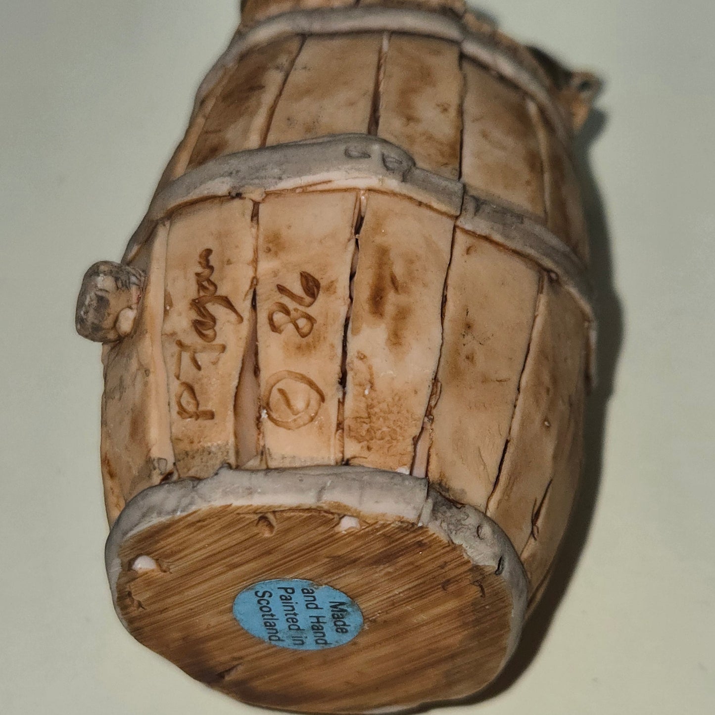 Figurine - Peter Fagan - Barrel