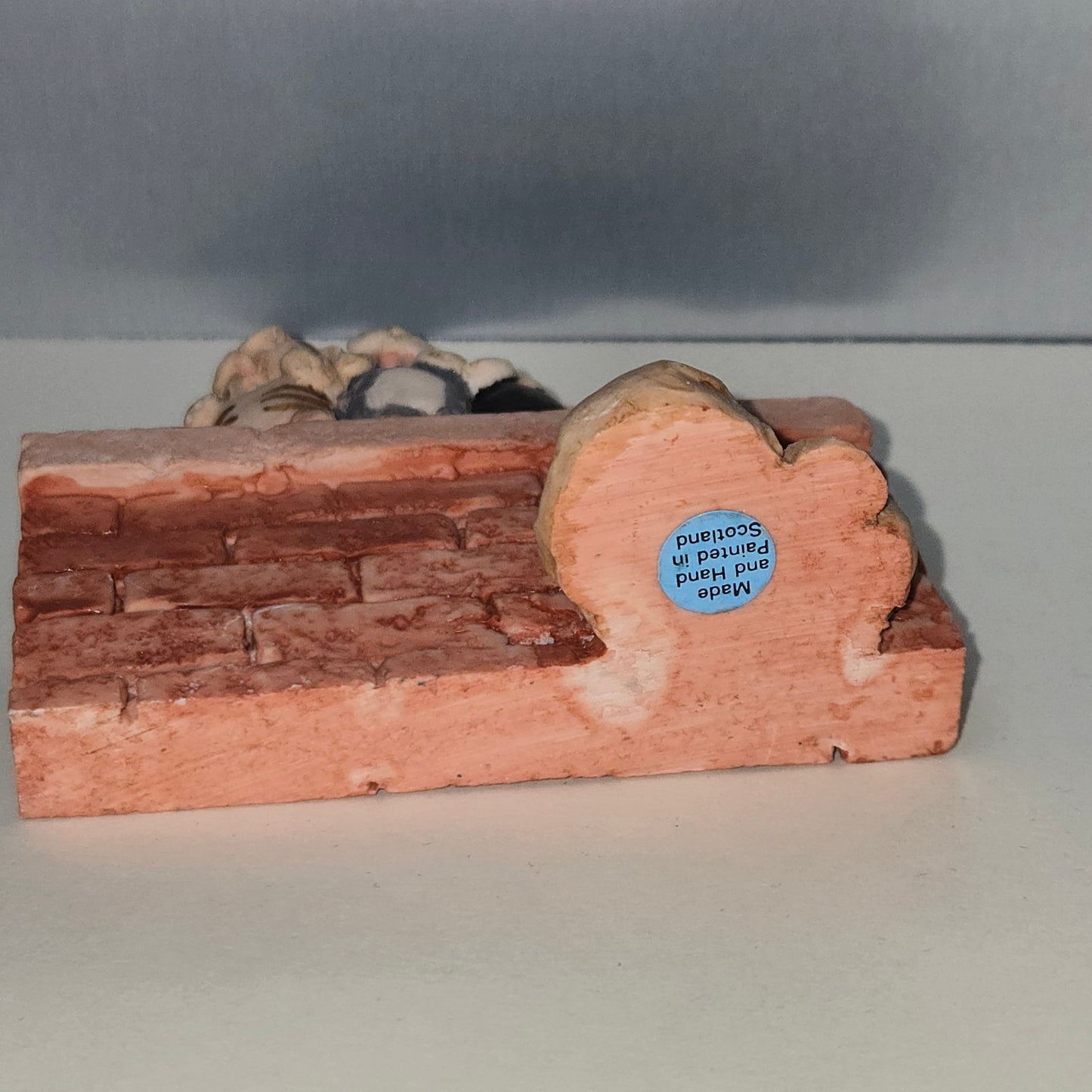 Figurine - Peter Fagan - wall