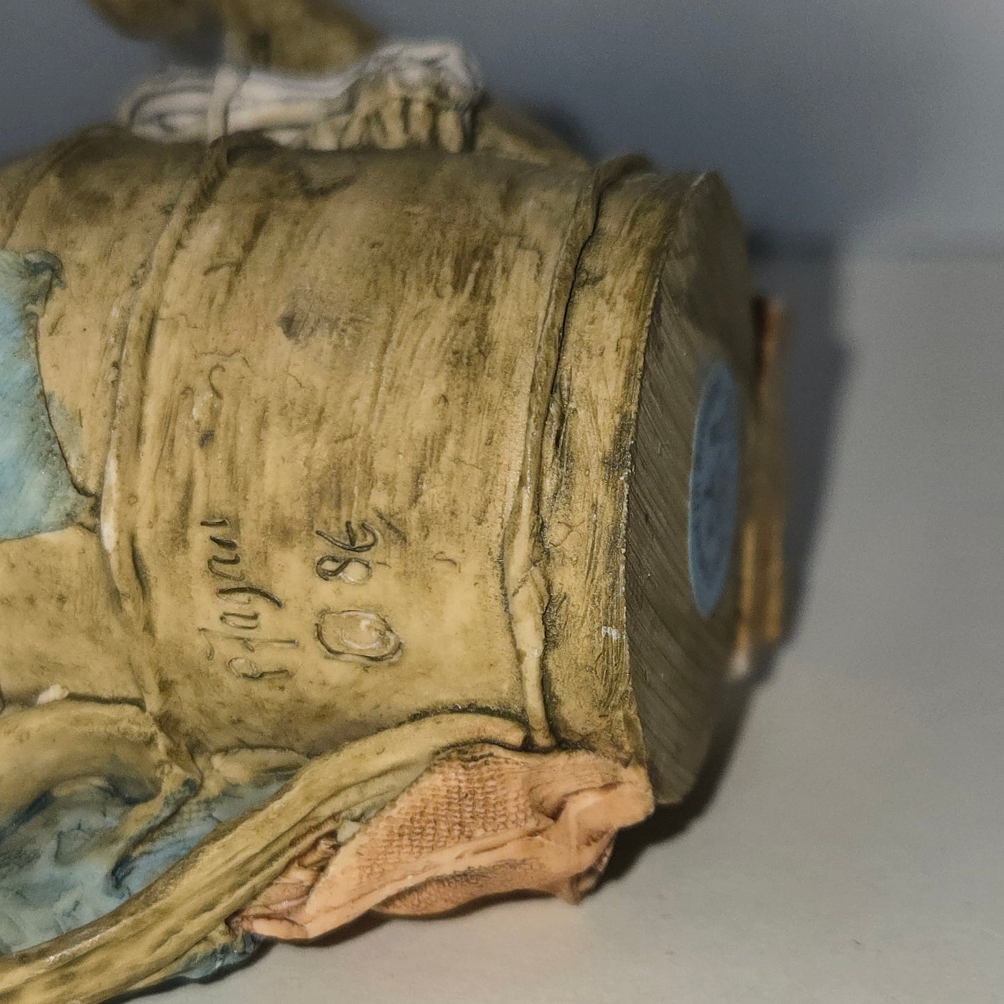 Figurine - Peter Fagan - watering can