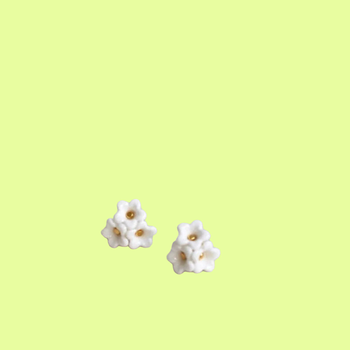 Earrings - Malus T - white