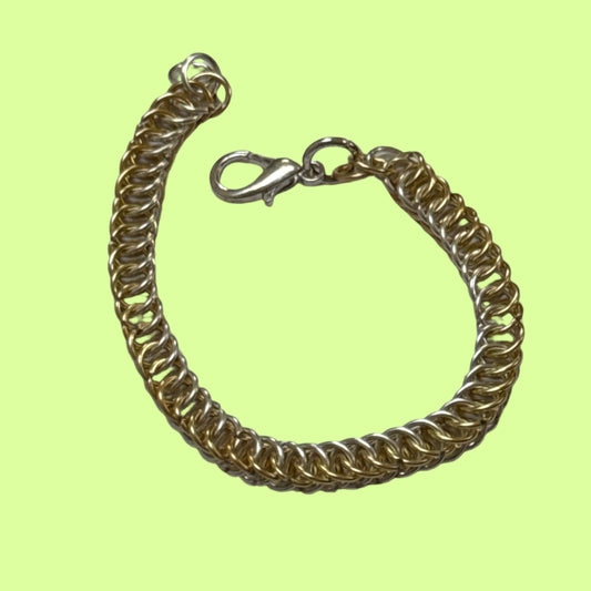 Bracelet - Chainmaille gold w silver edges