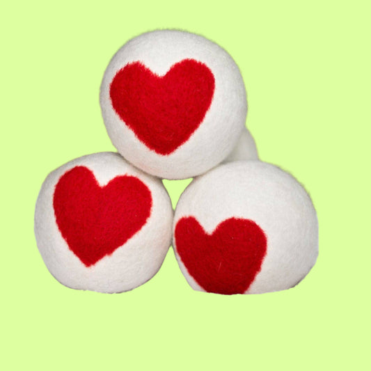 Dryer Ball - F 100% NZ wool red heart