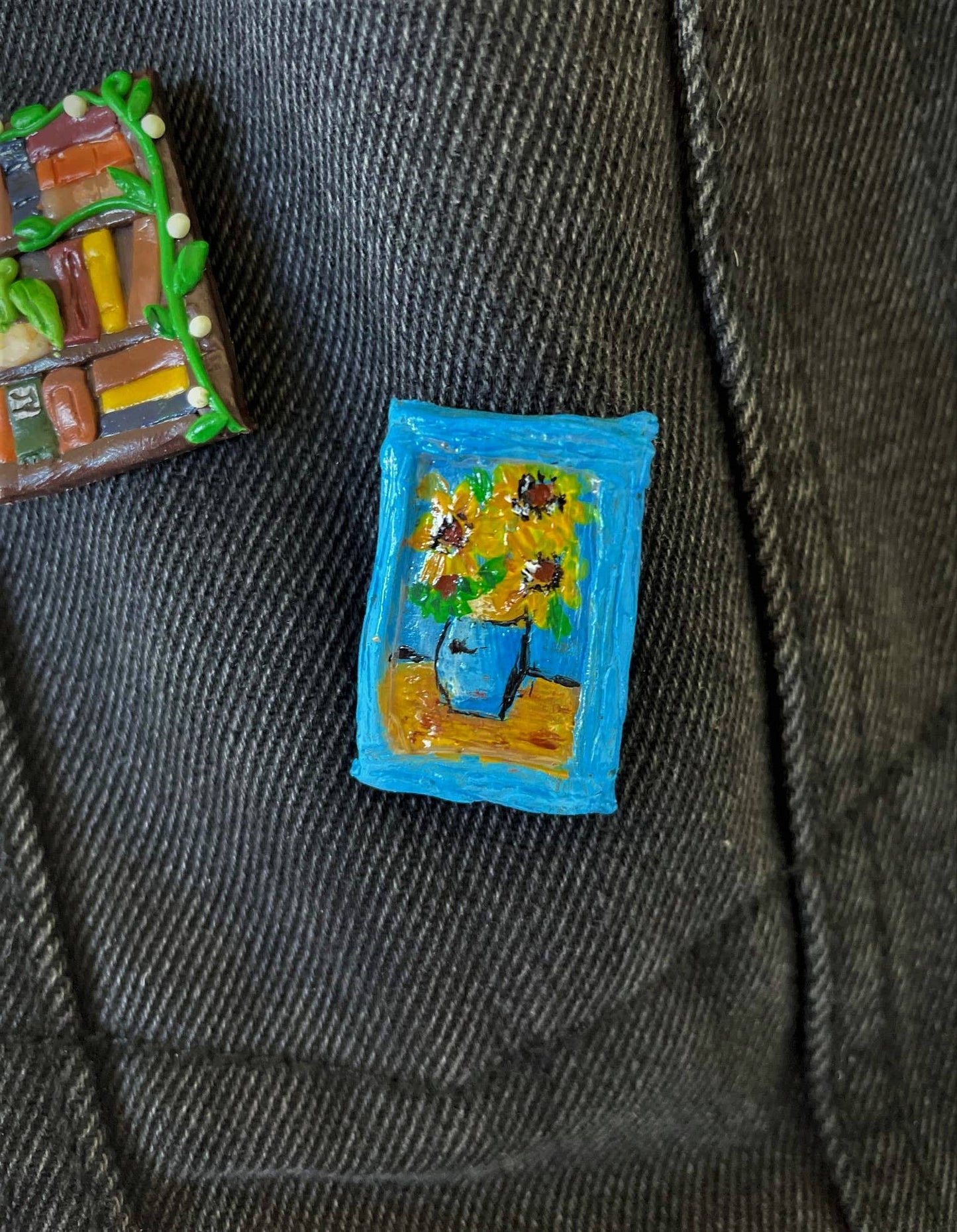 Pin - Sunflowers | badge | Van Gogh