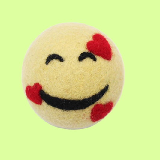 Eco Wool Dryer Balls Fair-Trade: Heart Emoji smiley face