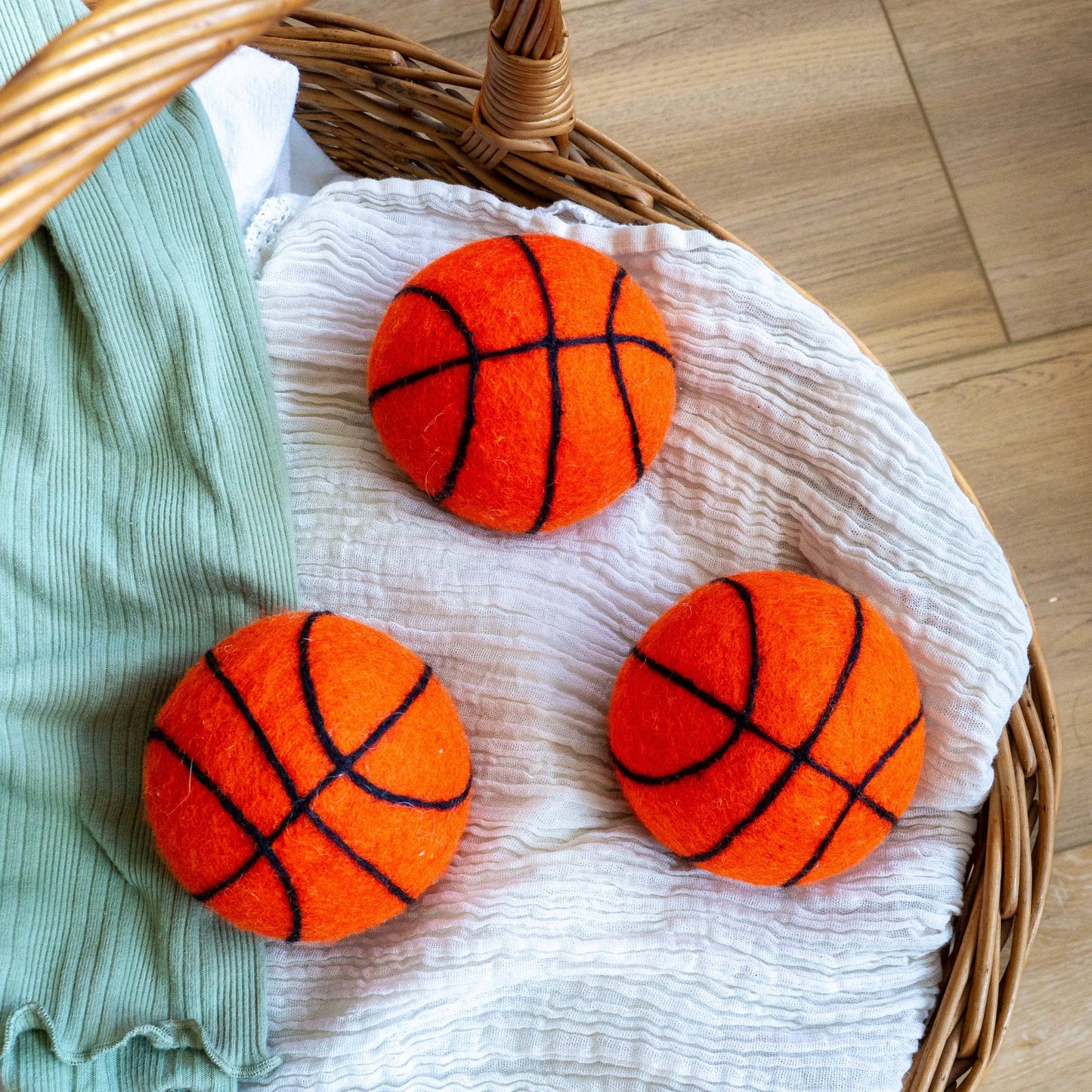 Dryer Balls - F 100% NZ wool basket ball