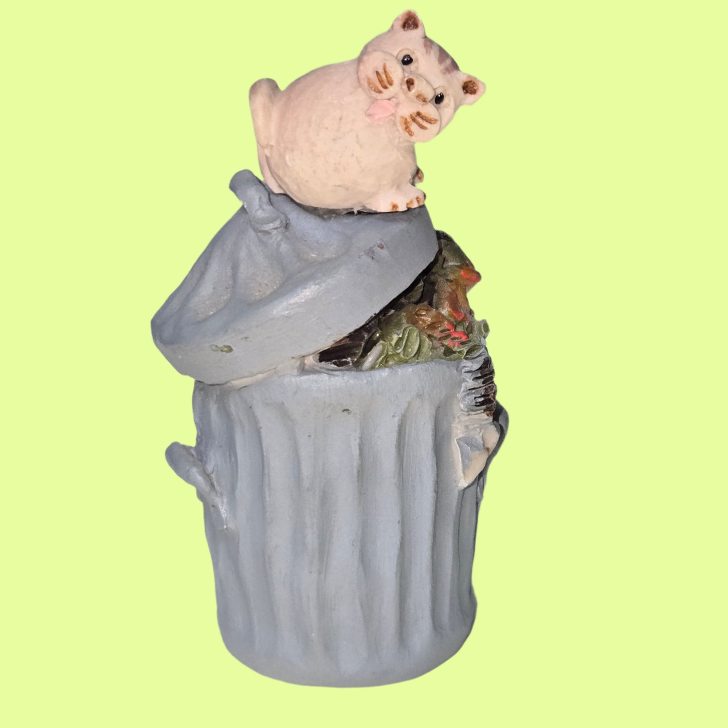 Figurine - Peter Fagan - trashcan