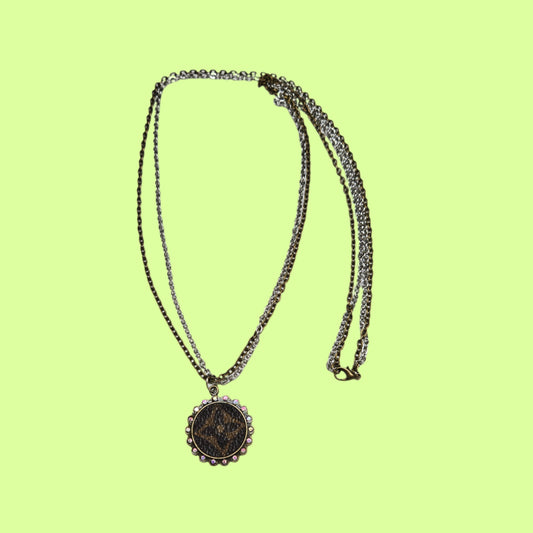 Necklace - Upcylced LV rnd antique/steel